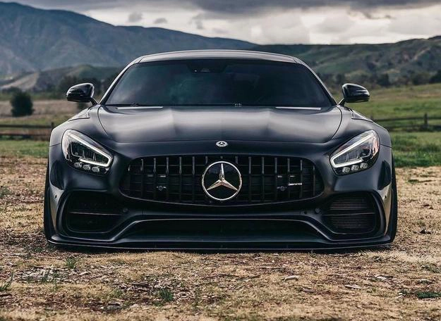 مرسدس بنز AMG GT