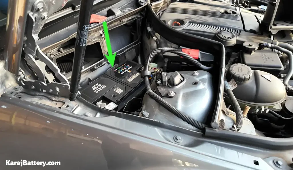 محل قرارگیری باتری بنز کلاس C - کرج باتری